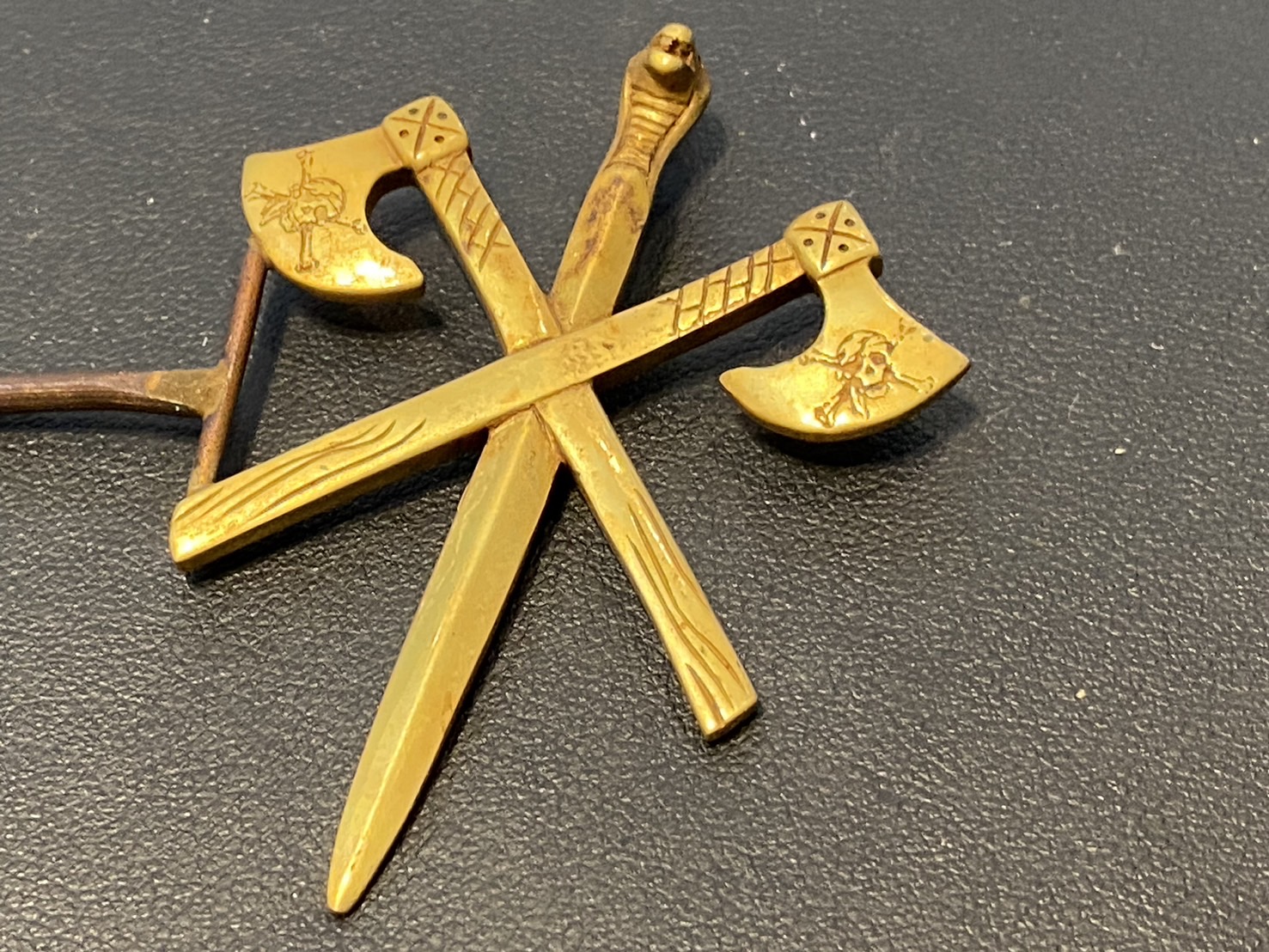 銀製擺件,銅製擺件生產案例-台灣銀飾工廠,台北銀飾工廠,新北銀飾工廠,銅飾工廠,台北銀飾生產,銅銀飾品製做,飾品鑄造,銅零件鑄造,銀零件鑄造,筆配件打版,飾品量產鑄造,擺飾專業打版,銀飾戒指生產,銀飾項鍊生產,銀飾配件訂製,銀飾工廠推薦,巧美信飾品工藝6