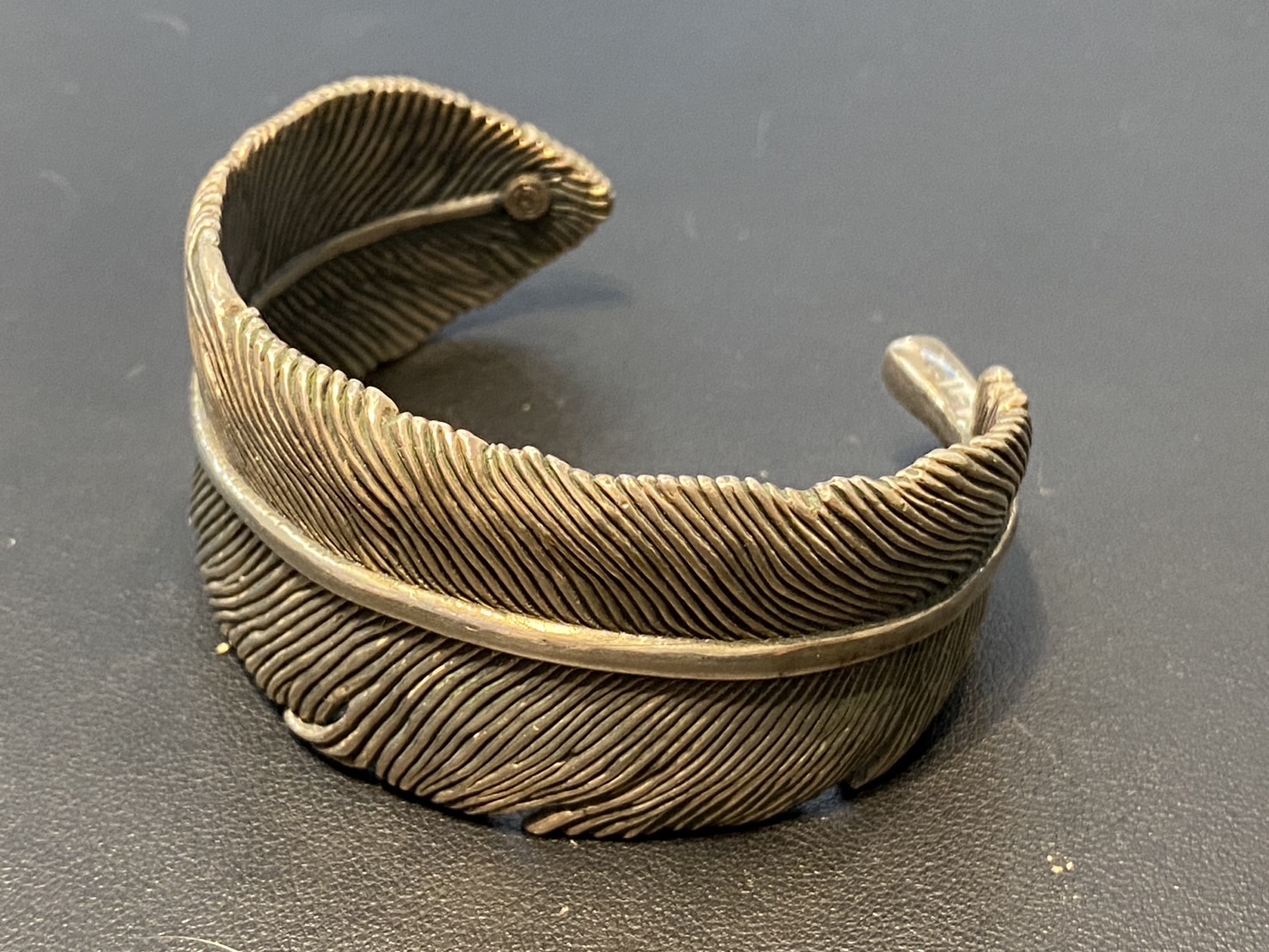 銀製手環生產,銅製手環生產案例-台灣銀飾工廠,台北銀飾工廠,新北銀飾工廠,銅飾工廠,台北銀飾生產,銅銀飾品製做,飾品鑄造,銅零件鑄造,銀零件鑄造,筆配件打版,飾品量產鑄造,擺飾專業打版,銀飾戒指生產,銀飾項鍊生產,銀飾配件訂製,銀飾工廠推薦,巧美信飾品工藝2